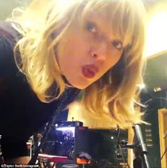 Image 2 for Taylor Swift Video Call A…