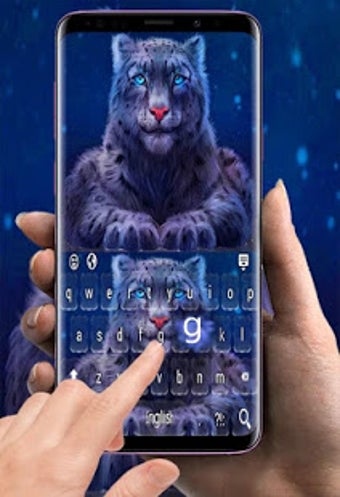 Image 0 for Black Panther emoji Keybo…