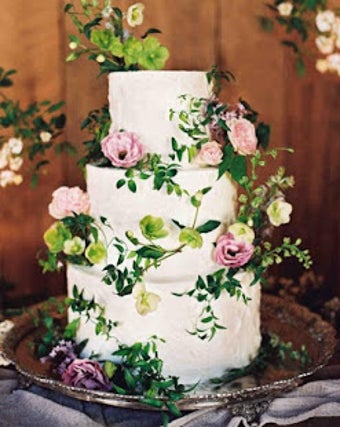 Image 0 for Wedding cake decoration