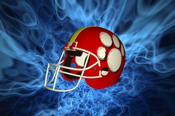 Image 0 for Football Helmet 3D - Desi…