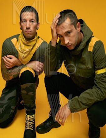 Image 1 for Twenty One Pilots - Offli…