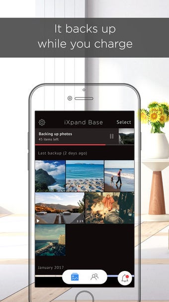 Image 3 for SanDisk iXpand Base