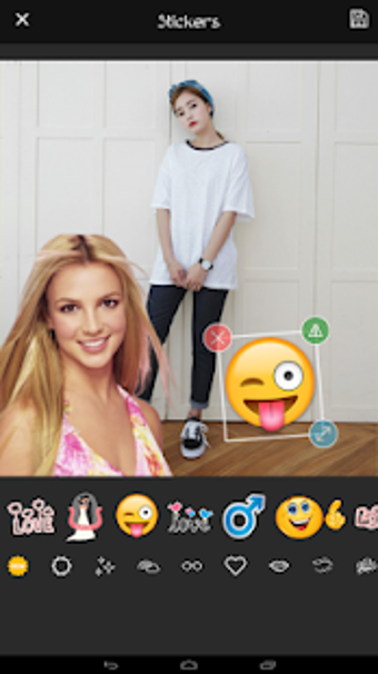 Image 2 for Take a selfie with Britne…
