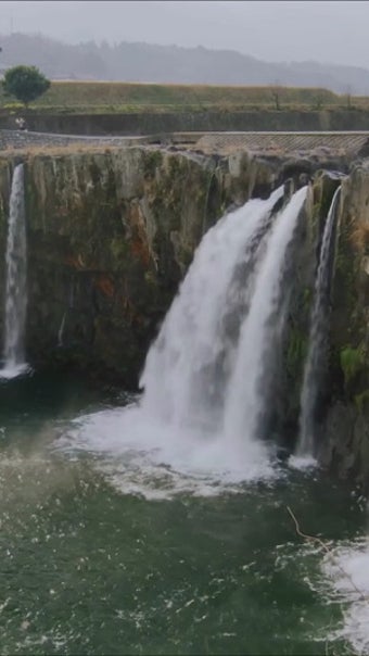 Image 3 for Waterfall Live Wallpapers