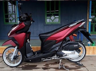 Image 0 for Modified Honda Vario