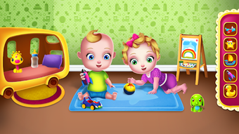 Image 0 for Pregnant Mom And Twin Bab…