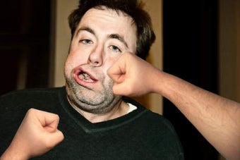 Image 0 for Punch 'Em! - Fight people…