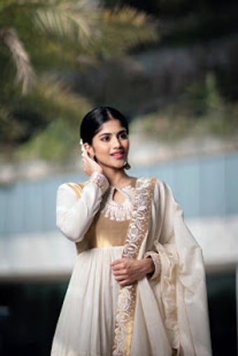 Imagen 0 para Megha Akash Hot Wallpaper…
