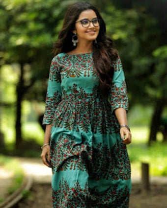 Imagen 1 para Anupama Parameswaran HD W…