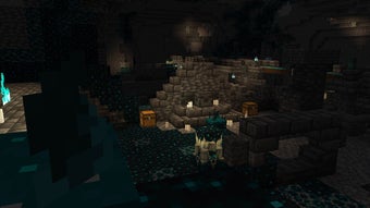 Image 0 for Minecraft: Java & Bedrock…