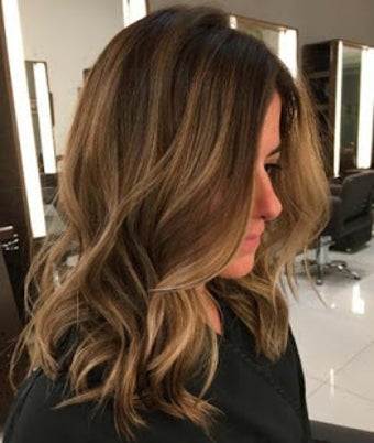 Image 2 for 120 Women Hair Colour