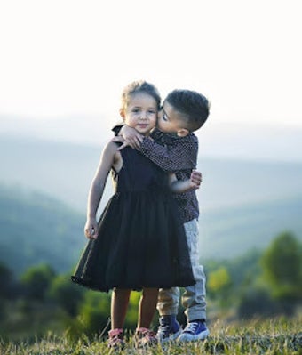 Imagen 0 para BROTHER & SISTER Video St…