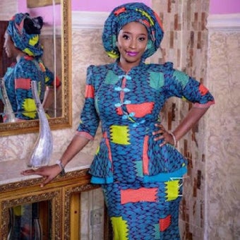 Image 3 for Hausa Skirt & Blouse Styl…