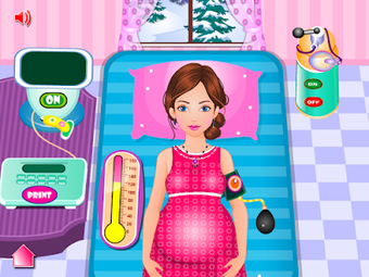 Image 2 for Sandra gives birth a baby