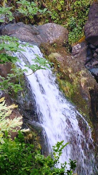 Image 2 for Waterfalls live wallpaper