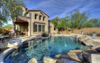 Image 0 for Luxury House Puzzle