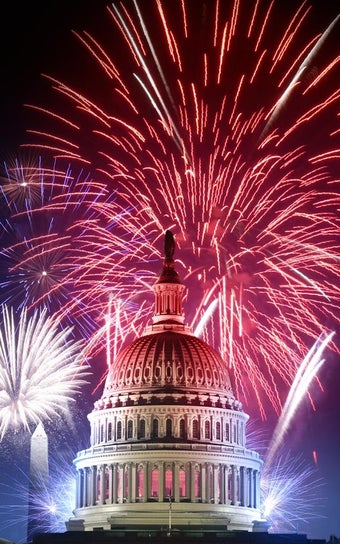 Image 1 for Fireworks Live Wallpaper