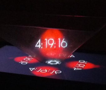 Imagen 0 para Hologram Clock